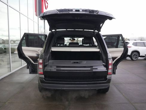 Used 2015 Land Rover Range Rover Supercharged image 31