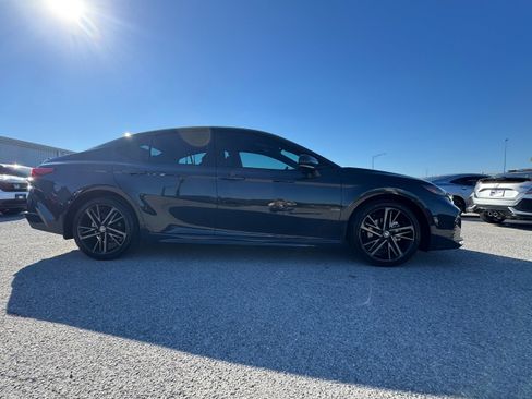 Used 2025 Toyota Camry XSE image 4