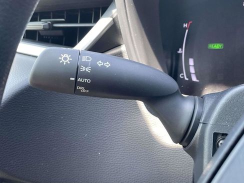 New 2026 Toyota Corolla LE FWD image 32