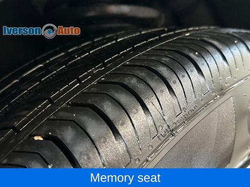 Used 2025 Buick Envision Preferred image 14