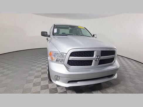 Used 2019 RAM 1500 Express RWD image 52