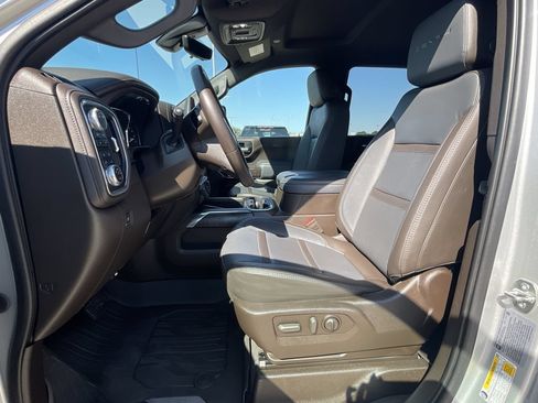 Used 2023 GMC Sierra 2500 Denali w/ Technology Package AWD/4WD image 19