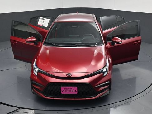 Used 2025 Toyota Corolla SE FWD image 24