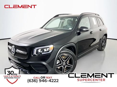 Used 2022 Mercedes-Benz GLB 250 w/ AMG Line image 1