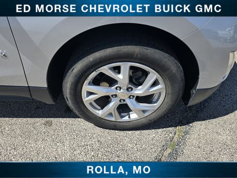 Used 2021 Chevrolet Equinox LT image 11