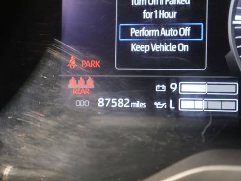 Used 2024 Toyota Tundra Limited w/ TRD Off-Road Package AWD/4WD image 36