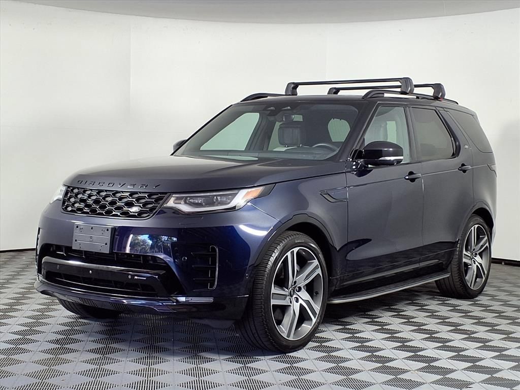 Used 2023 Land Rover Discovery HSE R-Dynamic AWD/4WD image 3