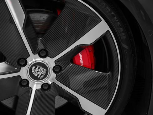 Used 2023 Porsche Taycan GTS image 16