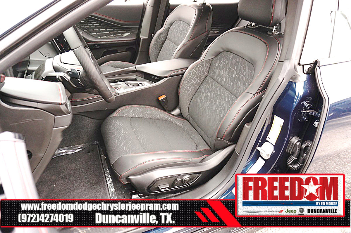 New 2026 Dodge Charger Scat Pack w/ Blacktop Package AWD/4WD image 13