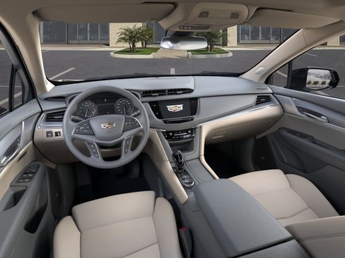 New 2025 Cadillac XT5 Premium Luxury w/ LPO, Floor Liner Package image 15