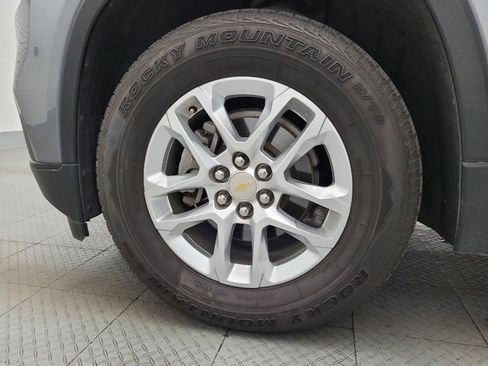 Used 2019 Chevrolet Traverse LS w/ LPO, Black Accent Package image 31