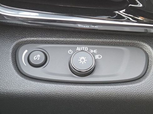 New 2026 Buick Envista Sport Touring w/ Convenience I Package image 10