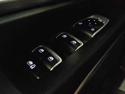 Used 2021 Kia Telluride LX FWD image 27