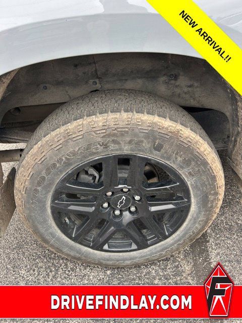 Used 2024 Chevrolet Silverado 1500 RST w/ Convenience Package II AWD/4WD image 7