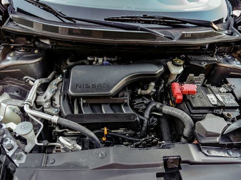 Used 2022 Nissan Rogue Sport SL AWD/4WD image 40