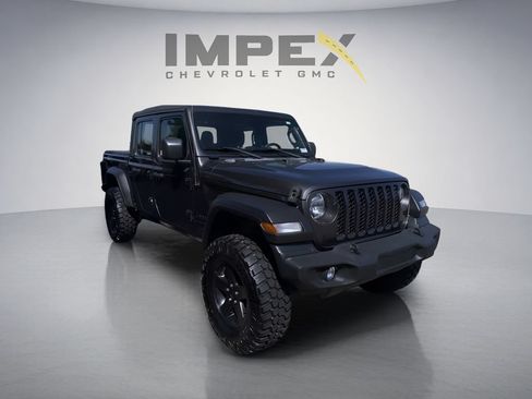 Used 2020 Jeep Gladiator Sport w/ Trailer Tow Package AWD/4WD image 7