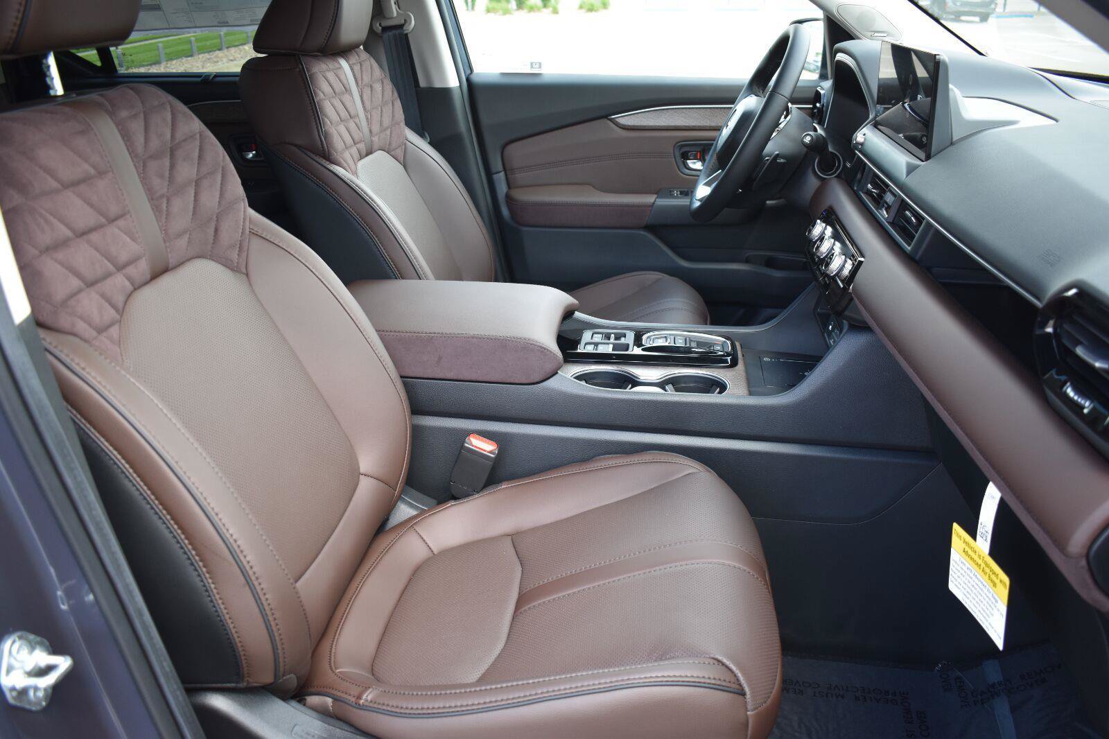 New 2026 Honda Pilot Elite image 4