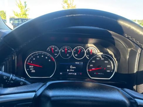 Used 2021 Chevrolet Silverado 1500 LT AWD/4WD image 21