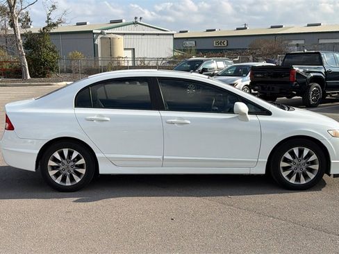 Used 2011 Honda Civic EX-L image 7