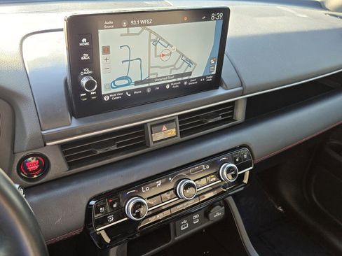 Certified 2025 Honda Pilot Black Edition image 20