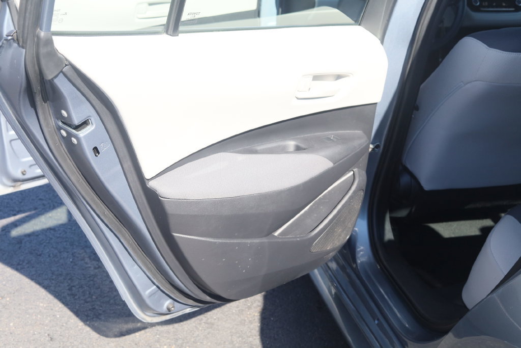 Used 2024 Toyota Corolla LE FWD image 18