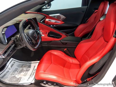 Used 2024 Chevrolet Corvette Stingray Preferred Cpe w/ 2LT image 13