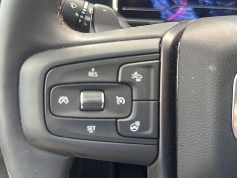 Used 2025 GMC Sierra 1500 AT4 w/ Technology Package AWD/4WD image 14