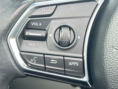 Used 2024 Acura MDX FWD w/ Technology Package image 11