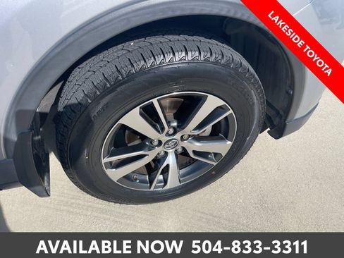 Used 2018 Toyota RAV4 XLE w/ Plus Extra Value Package FWD image 10