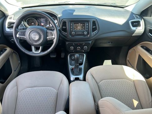 Used 2018 Jeep Compass Sport AWD/4WD image 27