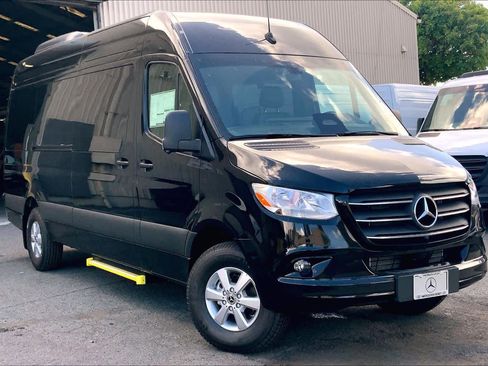 New 2026 Mercedes-Benz Sprinter 2500 image 4