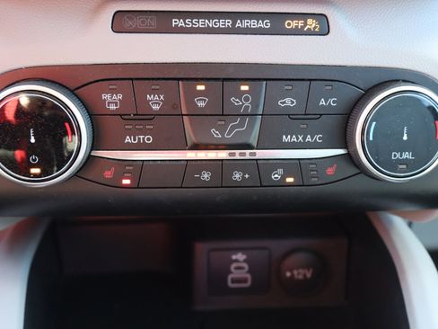 Used 2024 Ford Escape Active image 20