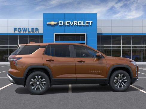 New 2027 Chevrolet Equinox LT w/ Convenience Package II AWD/4WD image 5