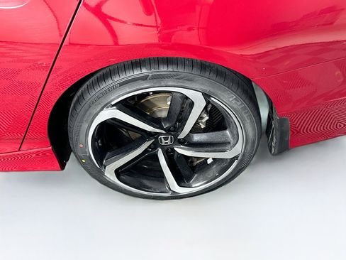 Used 2022 Honda Accord Sport image 11