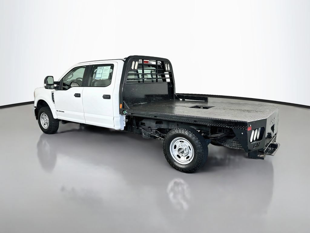 Used 2022 Ford F250 XL w/ Power Equipment Group AWD/4WD image 5