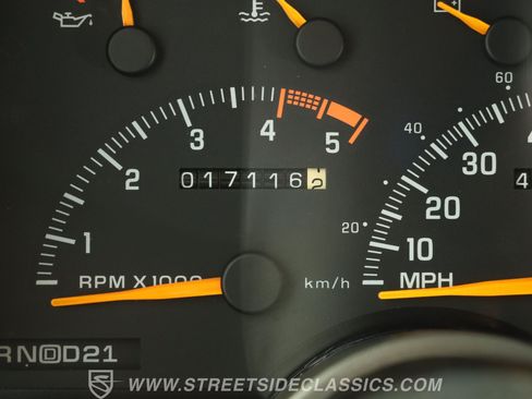 Used 1994 Chevrolet Silverado 1500 2WD Regular Cab image 38
