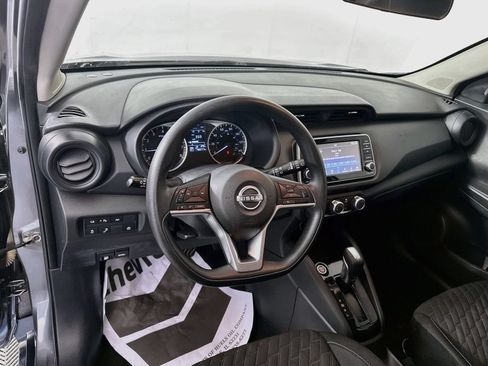 Certified 2022 Nissan Kicks S FWD image 9
