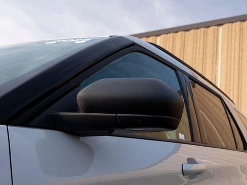 Used 2025 Ford Explorer Active image 10