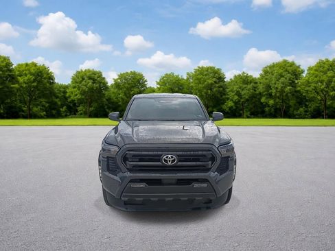 Used 2024 Toyota Tacoma SR5 RWD image 2