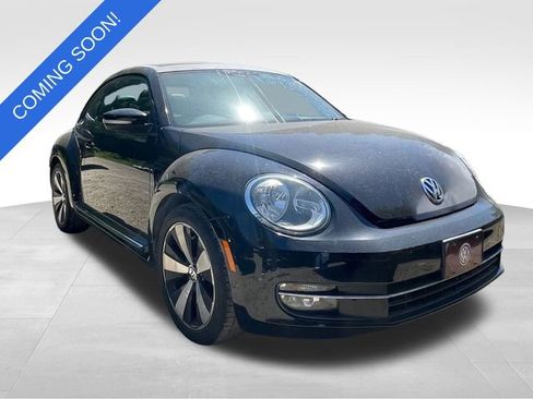Used 2012 Volkswagen Beetle 2.0T FWD image 1