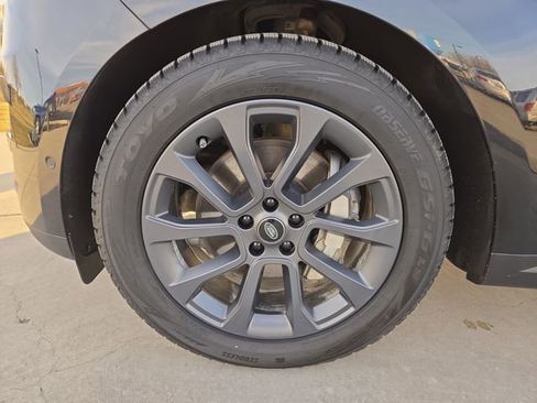 Used 2023 Land Rover Range Rover Sport SE image 7