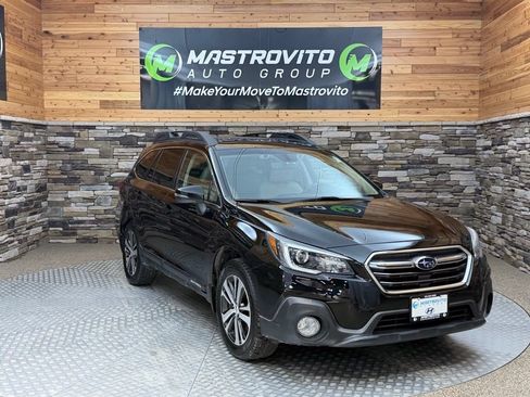 Used 2019 Subaru Outback 2.5i Limited AWD/4WD image 4