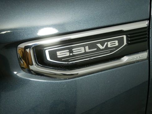 Used 2022 GMC Sierra 1500 Denali w/ LPO, GMC Protection Package image 8