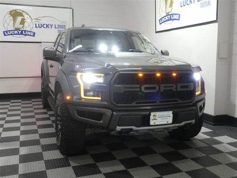 Used 2019 Ford F150 Raptor w/ Equipment Group 802A Luxury AWD/4WD image 5