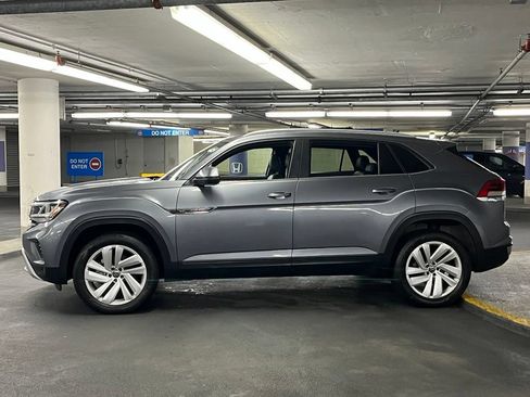 Used 2023 Volkswagen Atlas Cross Sport SE w/ Panoramic Sunroof Package AWD/4WD image 34