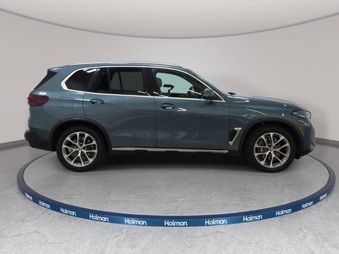 Certified 2024 BMW X5 xDrive40i w/ Premium Package AWD/4WD image 4
