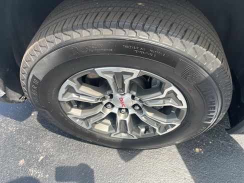 Used 2026 GMC Sierra 1500 SLT AWD/4WD image 53