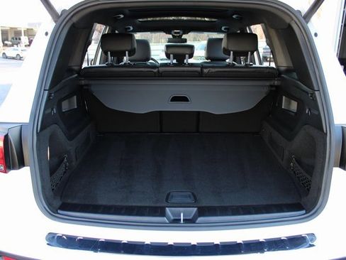 Used 2020 Mercedes-Benz GLB 250 image 23