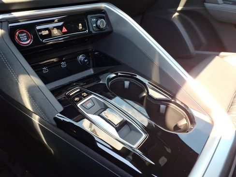 New 2026 Audi SQ5 Premium Plus AWD/4WD image 18