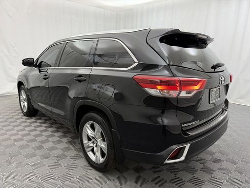 Used 2019 Toyota Highlander Limited image 5